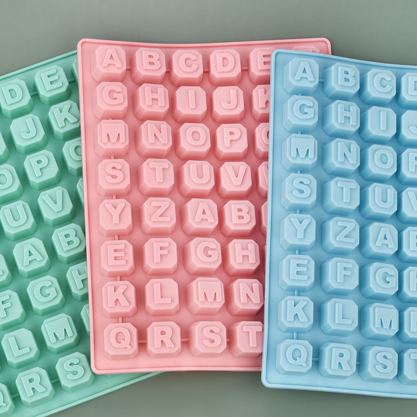 Soap Making Party - Molde de silicone com 48 letras